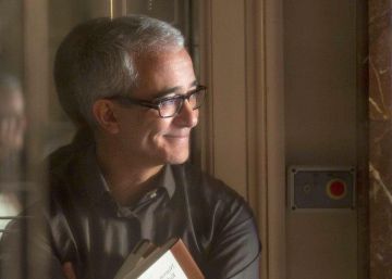 Mor l’escriptor, traductor i editor Enrique de Hériz als 55 anys