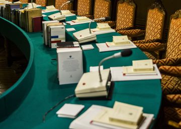 El Gobierno acude en auxilio de la RAE con cinco millones