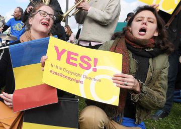 Reforma europeia garante direitos de autor na Internet, mas levanta receios sobre liberdade