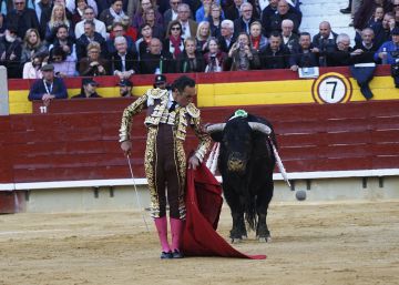 Solitaria oreja para El Cid en una tarde sin mucha historia