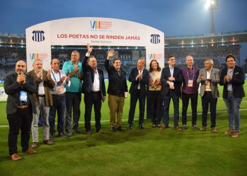 La lengua, antídoto de violencia en el fútbol argentino