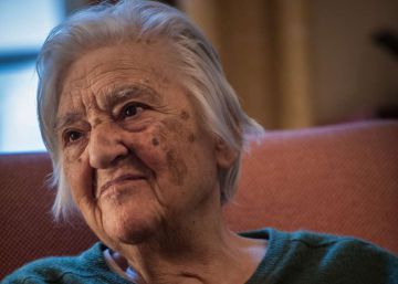 Etel Adnan: “Ser feliz es un gesto político”