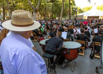 Conciertos protesta para sobrevivir