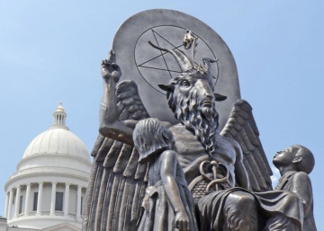 A inesperada ascensão do Templo Satânico nos Estados Unidos