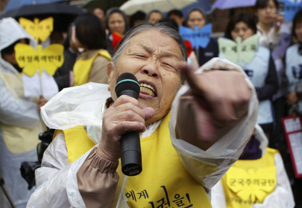 Protesta el 2005 de coreanes, antigues esclaves sexuals de les tropes japoneses durant la Segona Guerra Mundial.
