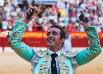 El Fandi hace disfrutar ante una gran corrida de Algarra