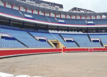 La feria taurina de Bilbao mantiene su estructura con aires de interinidad