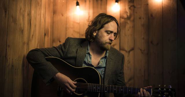 Hayes Carll, un gran nuevo forajido, encabeza el Huercasa Country Festival
