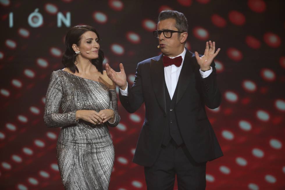 Silvia Abril y Andreu Buenafuente, durante los Goya en Sevilla.