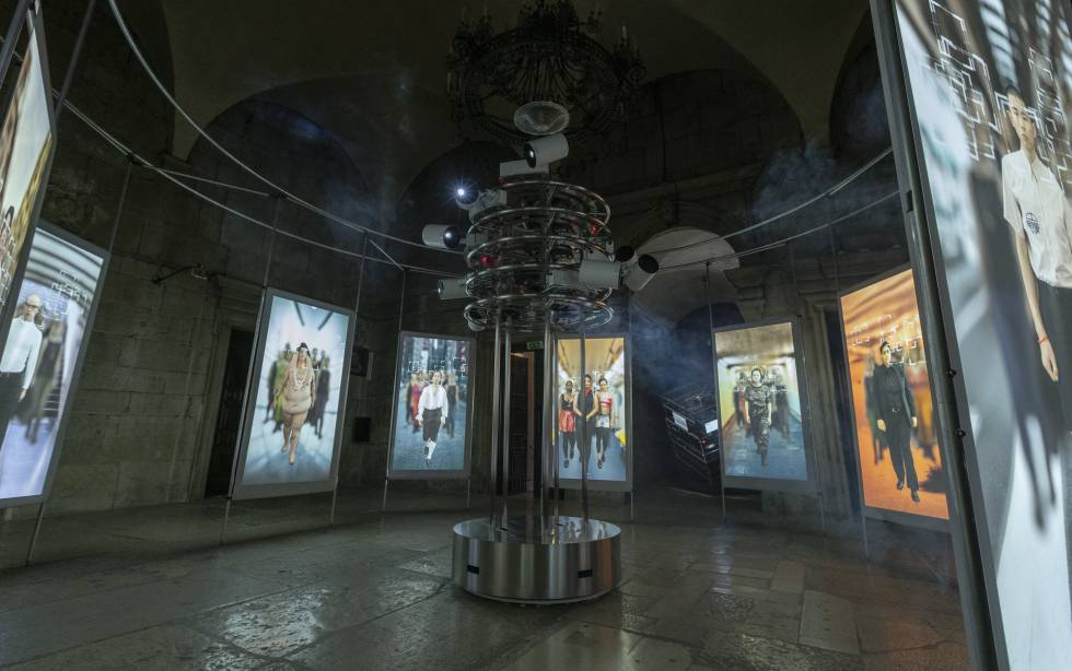 Vista de la instalación '3x3x6', de Shu Lea Cheang, para el pabellón de Taiwán en la Bienal de Venecia 2019.