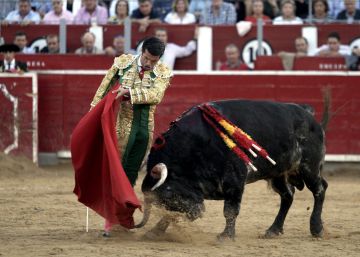 Emilio de Justo, pese a la ruina de Juan Pedro