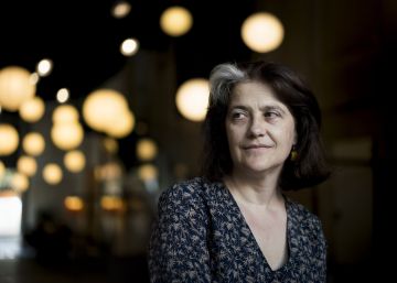 “Decir que la novela negra critica el sistema es reivindicar el género desde el complejo”