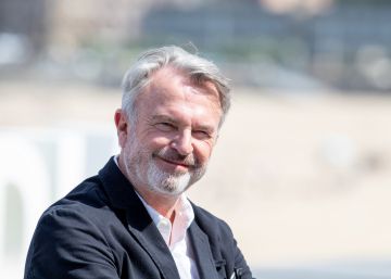 Sam Neill: “Ningú ha aconseguit sobreviure a ‘Parc Juràssic’. No hi ha final feliç a la saga”