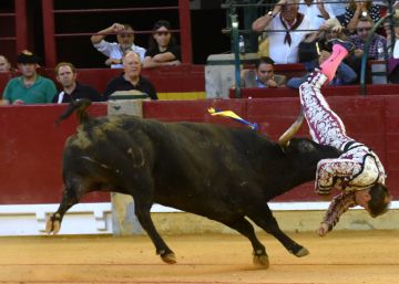 Leve mejoría de Mariano de la Viña, que sigue estable dentro de la gravedad