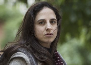 Cristina Morales afirma que “és una alegria que hi hagi foc en comptes de cafeteries obertes” a Barcelona