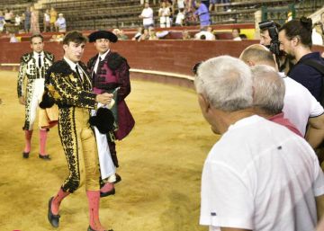 Razones para que un torero decida abrir la tijera y cortarse la coleta
