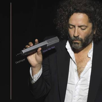 Dan Bejar, un ‘crooner’ con personalidad múltiple