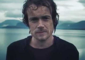 Damien Rice y el refugio en la isla de las aguas volcánicas