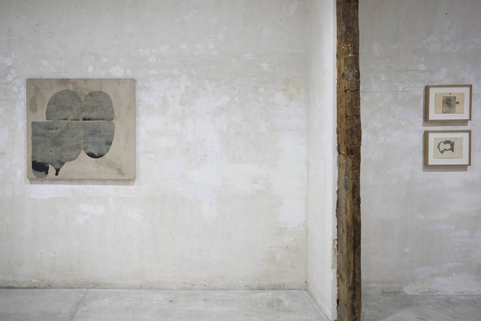 'The Dust from Which All the Forms Emerge Pantin, Paris, 1989-1991', de Berta Cáccamo, en Formato Cómodo (Madrid).