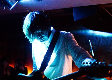 Thurston Moore gravita en la perfección Thurston Moore gravita en la perfección