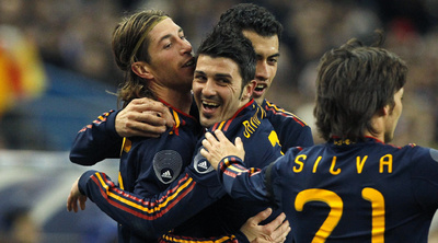 FOTOGALERIA: Villa mete el primer gol