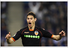 Zigic desgarra al Espanyol