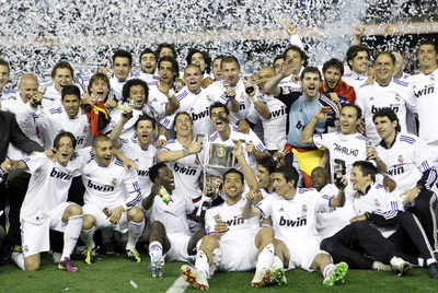 FOTOGALERIA: El Madrid de Mou y Cristiano se corona en un duelo colosal
