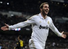 El Madrid golea con esmoquin