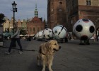 La pelota está en el Este