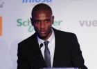 Abidal: “Si puedo volver, volveré; si no, tengo a mi familia”