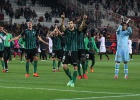 El Betis incendia el Pizjuán