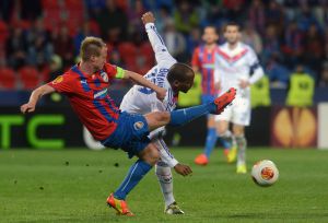 Limbersky despeja ante Briand