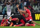 El Benfica aguanta el chaparrón