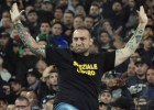 Um torcedor da Roma é preso pelos tiros contra simpatizantes do Napoli