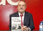 Alfredo Relaño presenta su libro
‘Memorias en blanco y negro’
