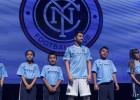 David Villa luce los colores del New York City