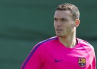 Vermaelen prolonga su anonimato