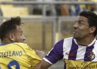 Las Palmas sigue adelante