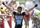 La caída cotidiana se lleva al líder, Tony Martin