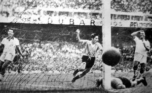 Alcides Ghiggia en la final de Brasil 1950
