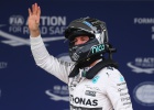 Rosberg y Hamilton se citan en la primera curva