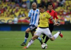 James se estrella ante el muro de Argentina y complica a Colombia