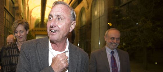 Cruyff, ahir en un acte de la UAB a l'Hospital de Sant Pau.