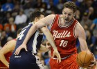 Pau Gasol ho celebra a Oklahoma