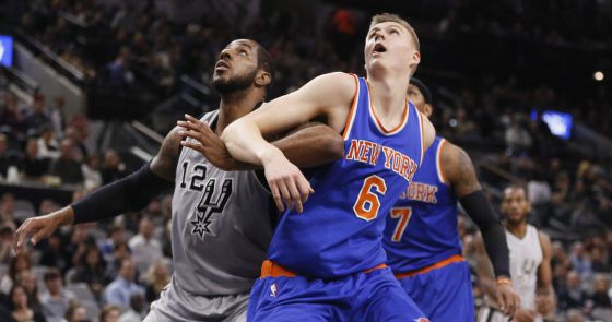 Aldridge y Porzingis.
