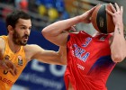El frenesí del CSKA desquicia a Navarro y al Barça