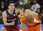 El València, pletòric, confirma el seu lideratge contra el Barça