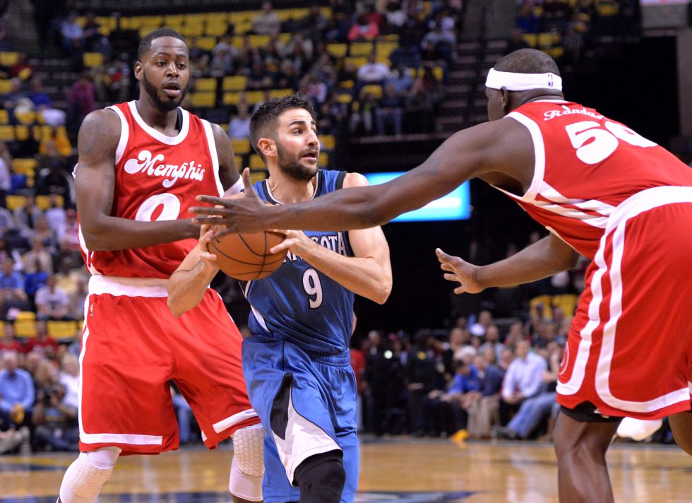 Los Bulls resurgen ante Toronto y los Warriors caen en Portland