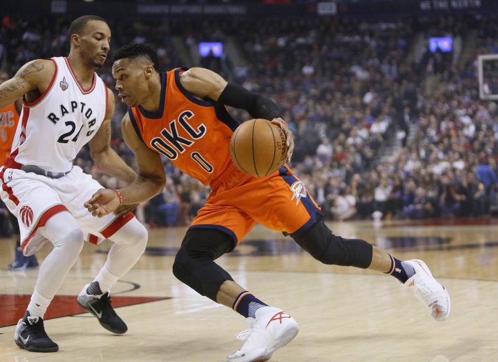 Westbrook y Powell.