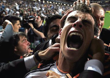 La celebración de Bale después de marcar el 2-1 en Lisboa en la prórroga.